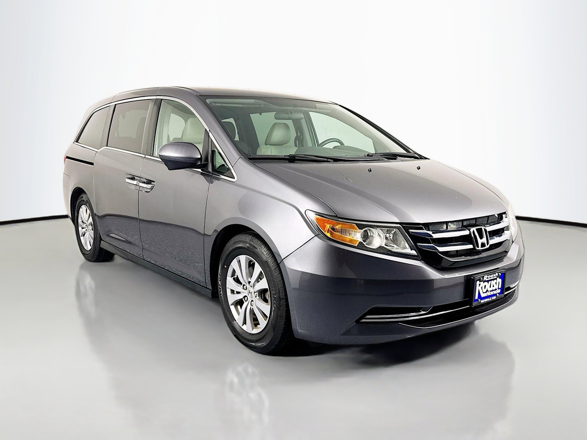 Used 2016 Honda Odyssey SE image 3