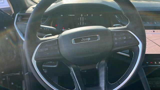 New 2026 Jeep Grand Cherokee Limited w/ Limited Altitude Package AWD/4WD image 36