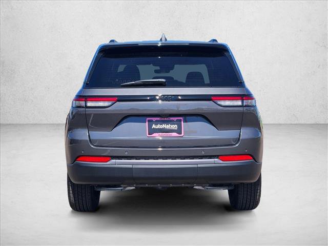 New 2026 Jeep Grand Cherokee Altitude RWD image 8