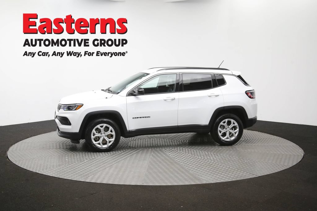 Used 2024 Jeep Compass Latitude AWD/4WD image 58