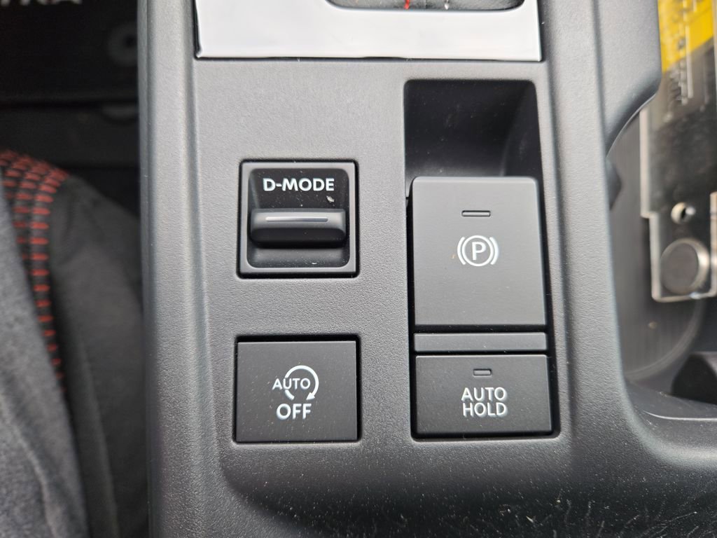 New 2026 Nissan Sentra SR w/ Floor Mat Package FWD image 20