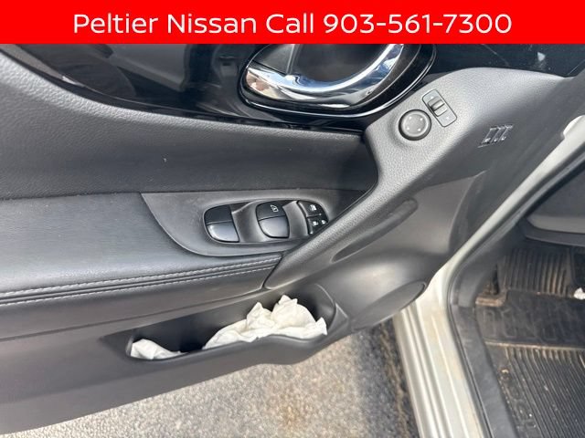 Certified 2022 Nissan Rogue Sport SV w/ Technology Package AWD/4WD image 8