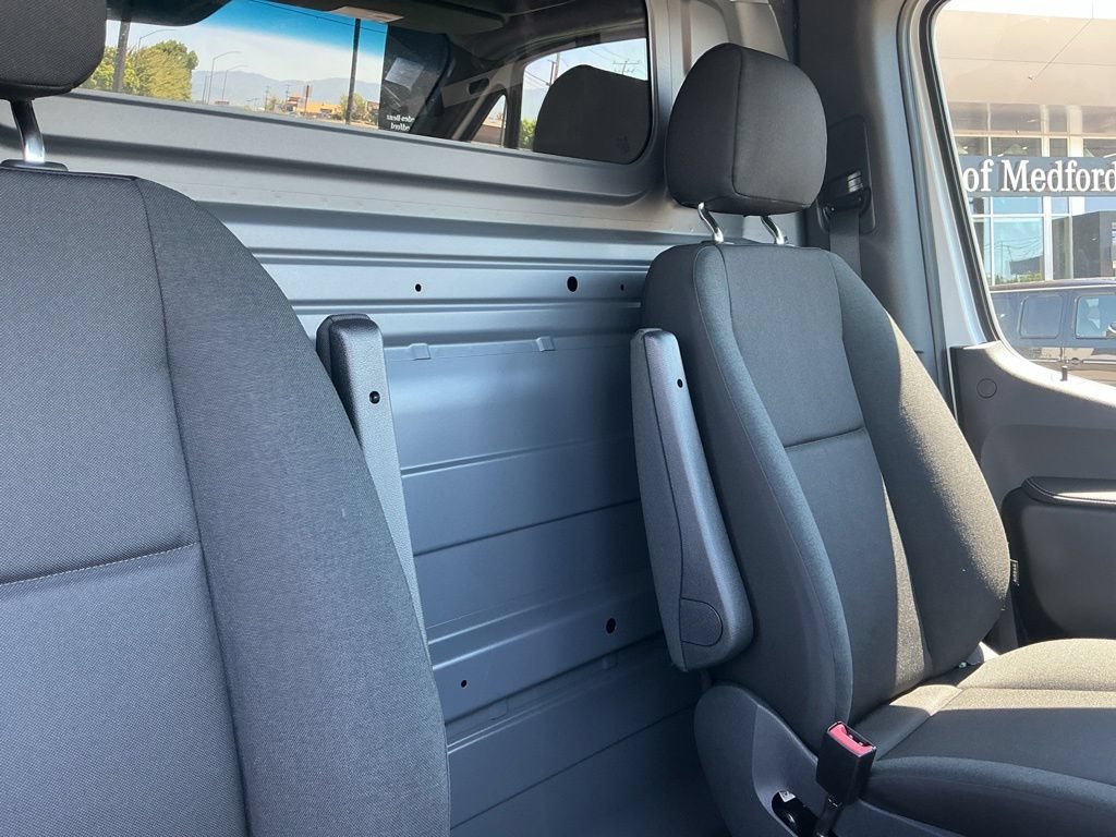 New 2026 Mercedes-Benz Sprinter 2500 image 18