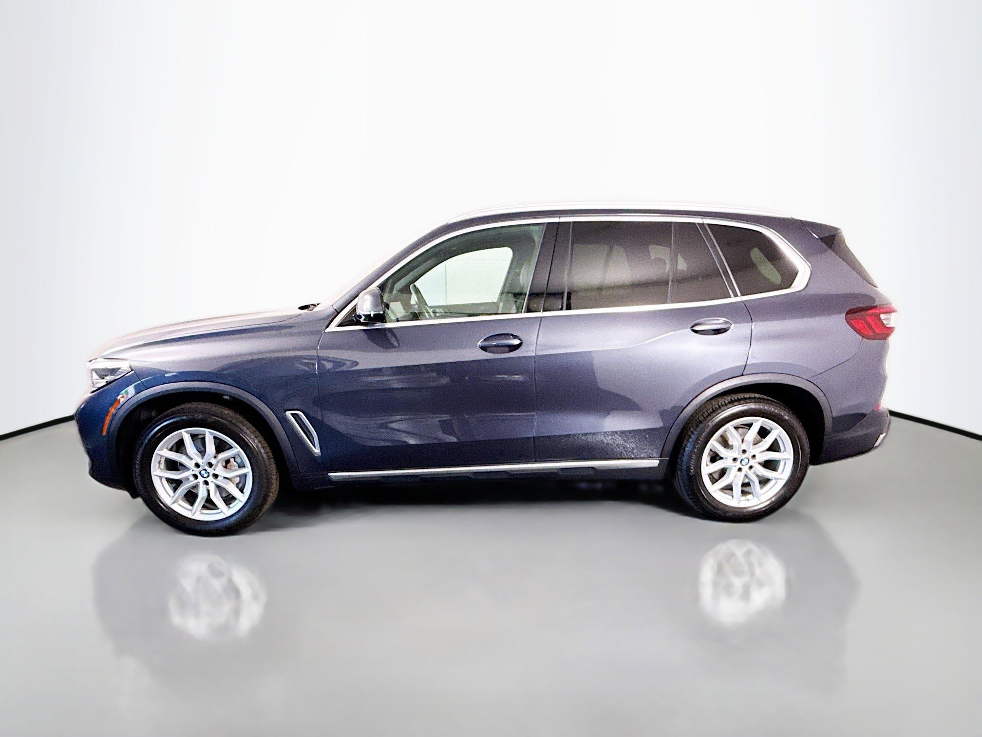 Used 2021 BMW X5 sDrive40i RWD image 6