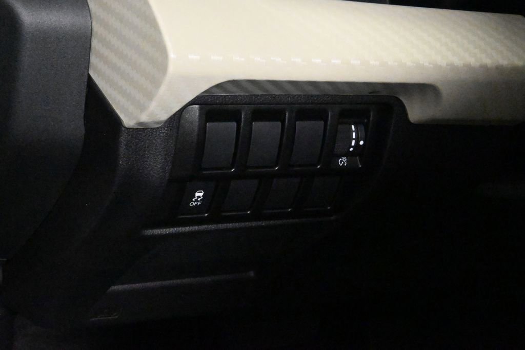 Used 2022 Subaru Ascent 8-Passenger image 27