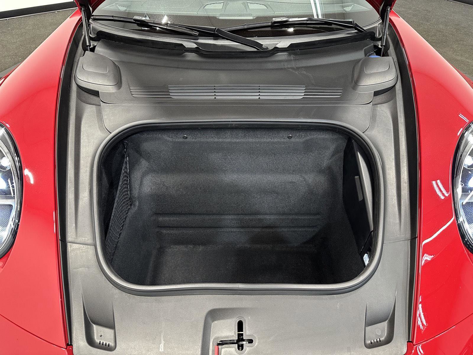 Used 2024 Porsche 911 Targa 4S AWD/4WD image 40