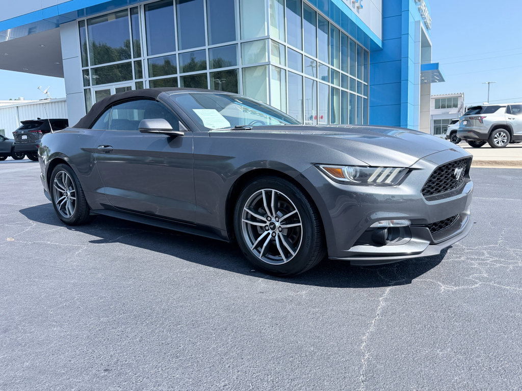 Used 2017 Ford Mustang Premium RWD image 7