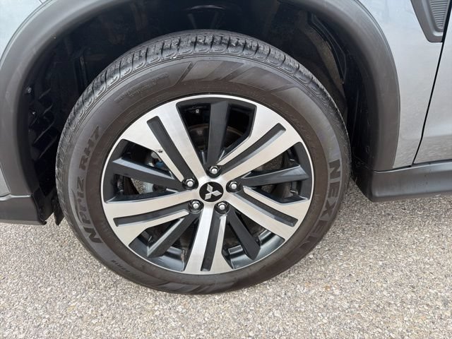 Used 2024 Mitsubishi Outlander Sport ES AWD/4WD image 11