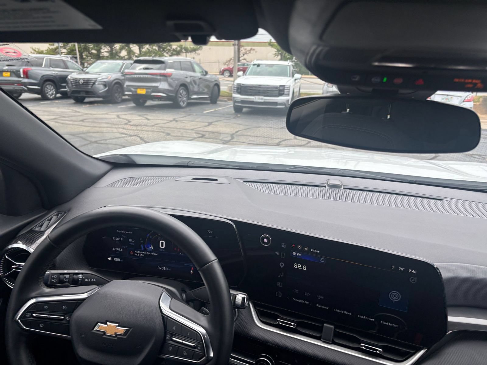 Used 2025 Chevrolet Equinox LT FWD image 34