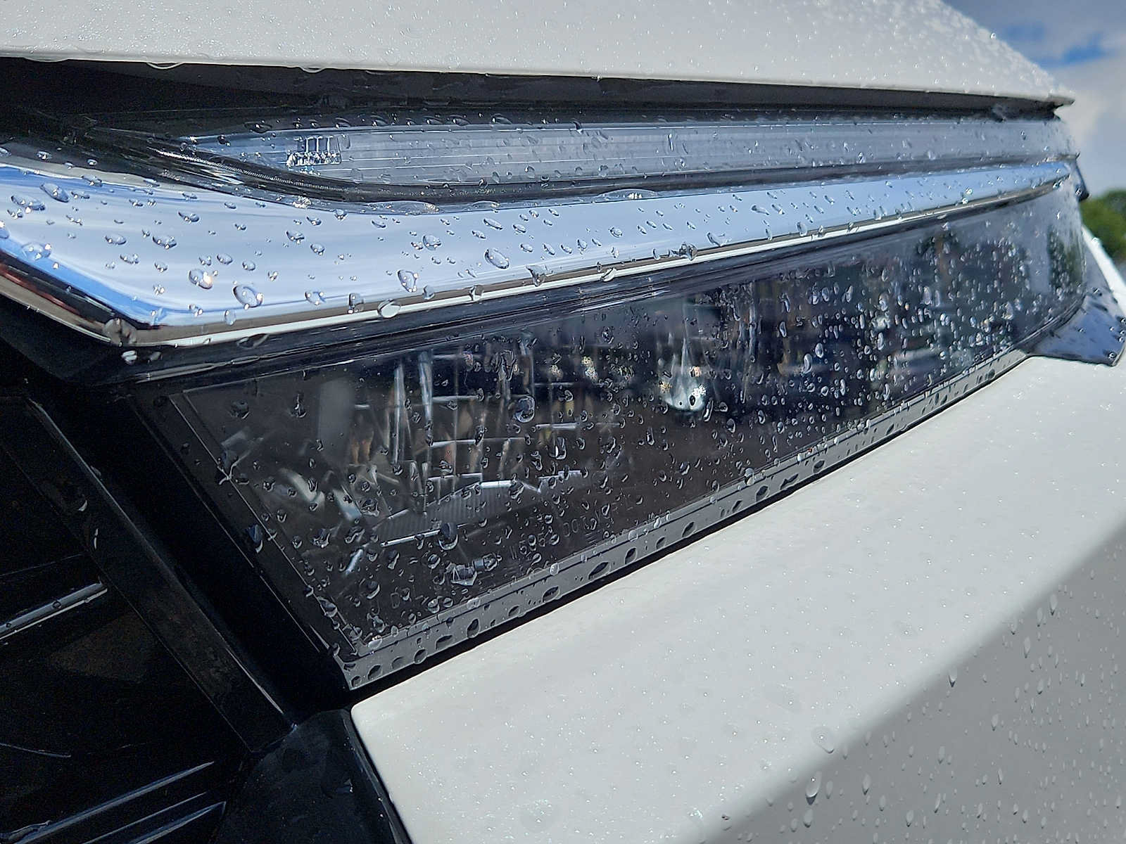 Used 2024 Honda CR-V EX image 9