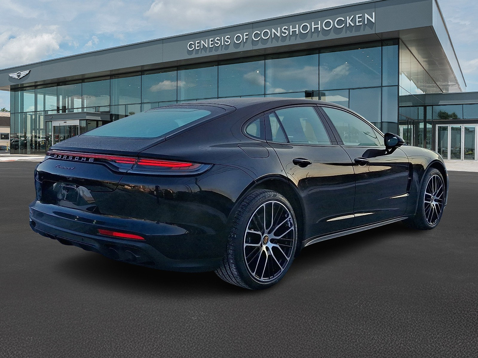 Used 2023 Porsche Panamera Platinum Edition RWD image 6