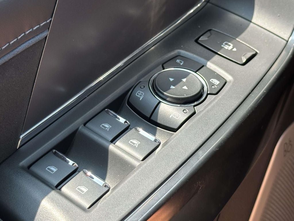 New 2026 Ford F350 Platinum AWD/4WD image 19