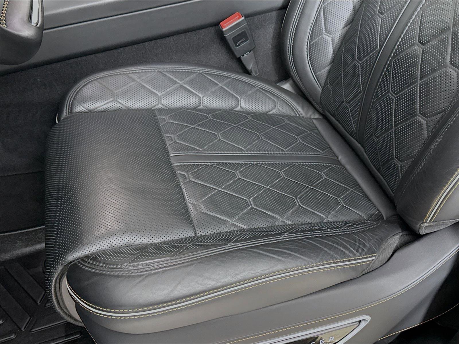 Used 2023 Jeep Grand Wagoneer Series III image 22