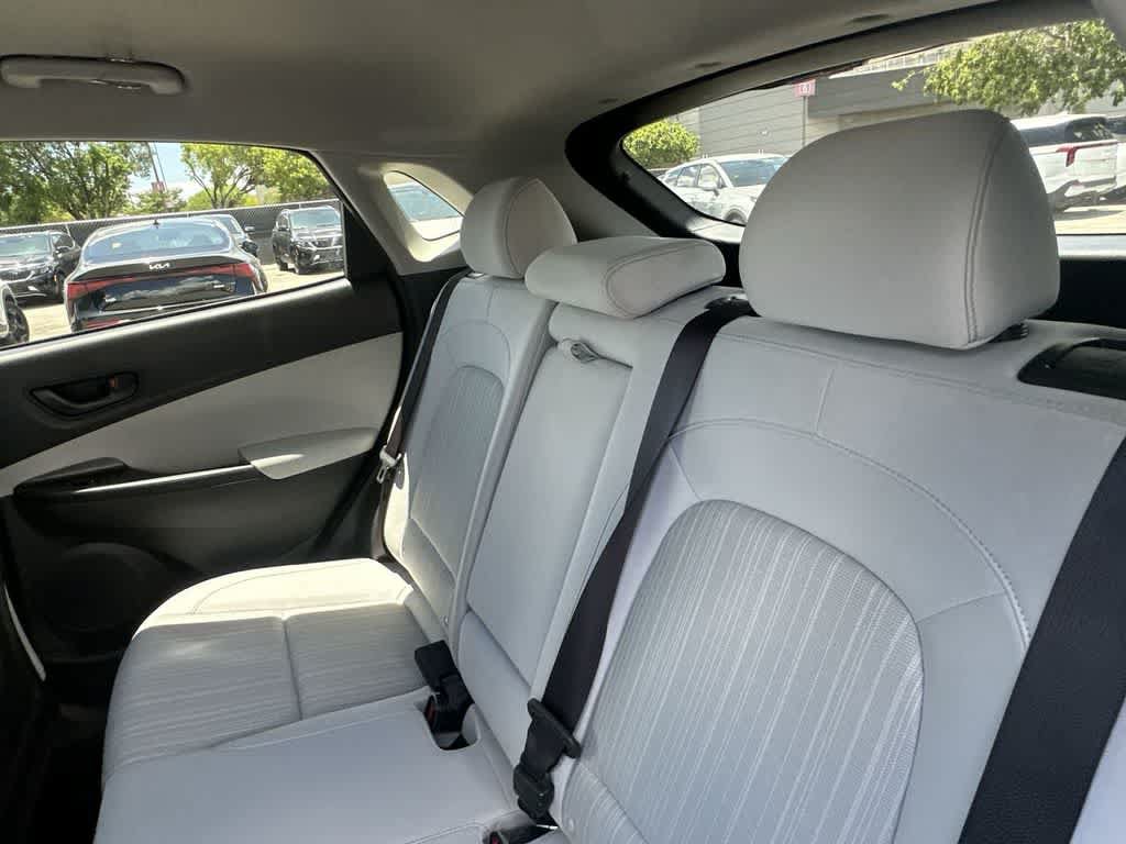 Used 2023 Hyundai Kona SEL FWD image 15