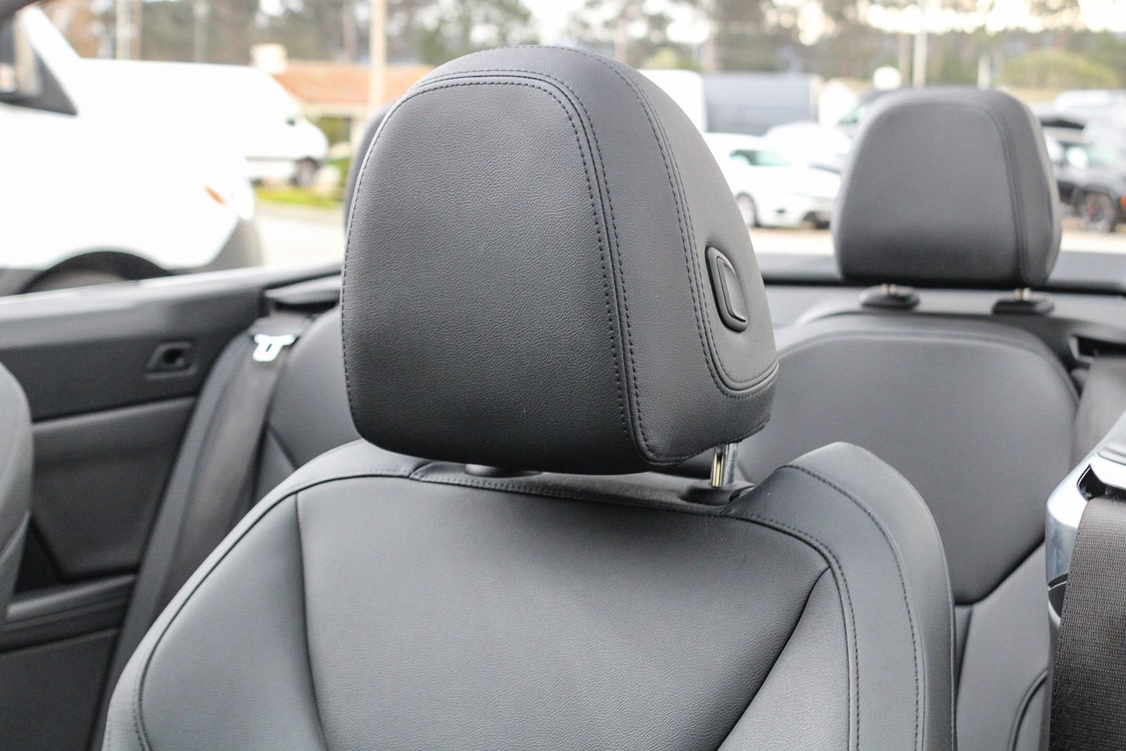 Used 2021 BMW 430i Convertible w/ Convenience Package image 22