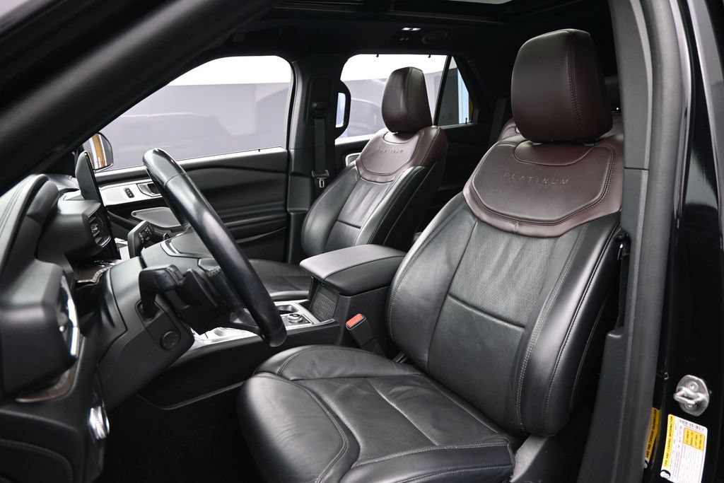 Used 2020 Ford Explorer Platinum AWD/4WD image 14
