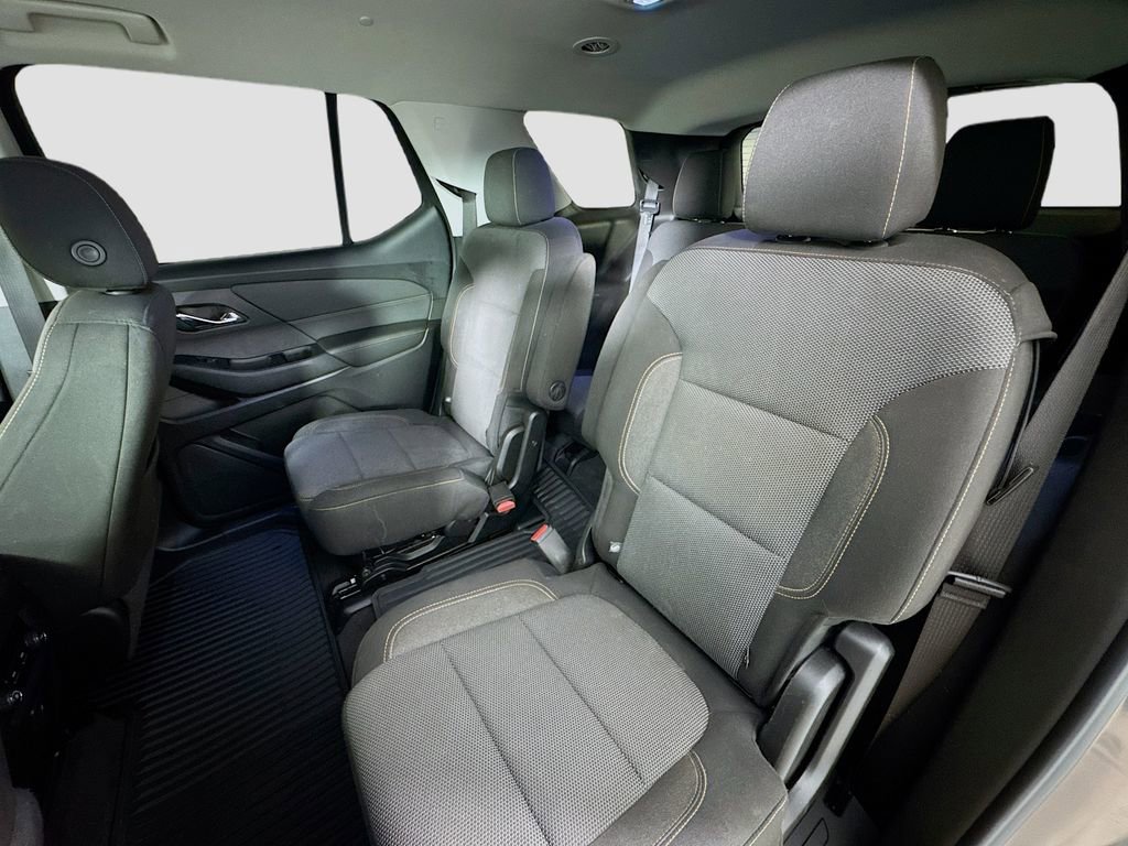 Used 2019 Chevrolet Traverse LT image 25