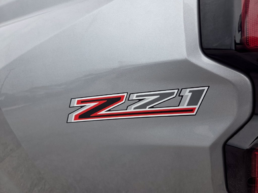 Certified 2023 Chevrolet Colorado Z71 w/ Z71 Convenience Package 2 AWD/4WD image 13