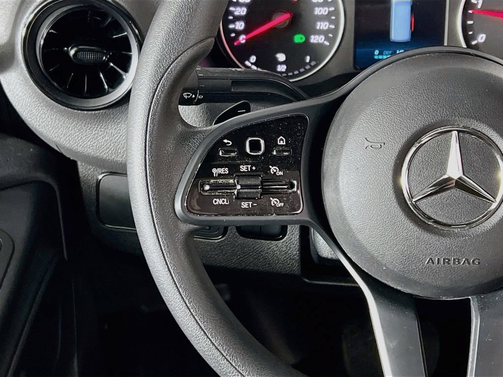 Used 2023 Mercedes-Benz Sprinter 2500 image 10