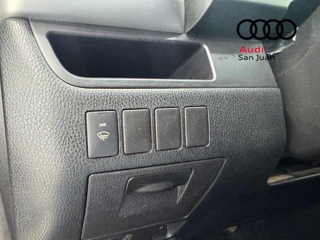 Used 2015 Toyota Highlander LE FWD image 25