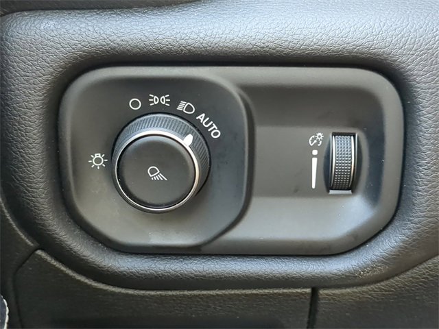 Used 2024 RAM 1500 Laramie image 29