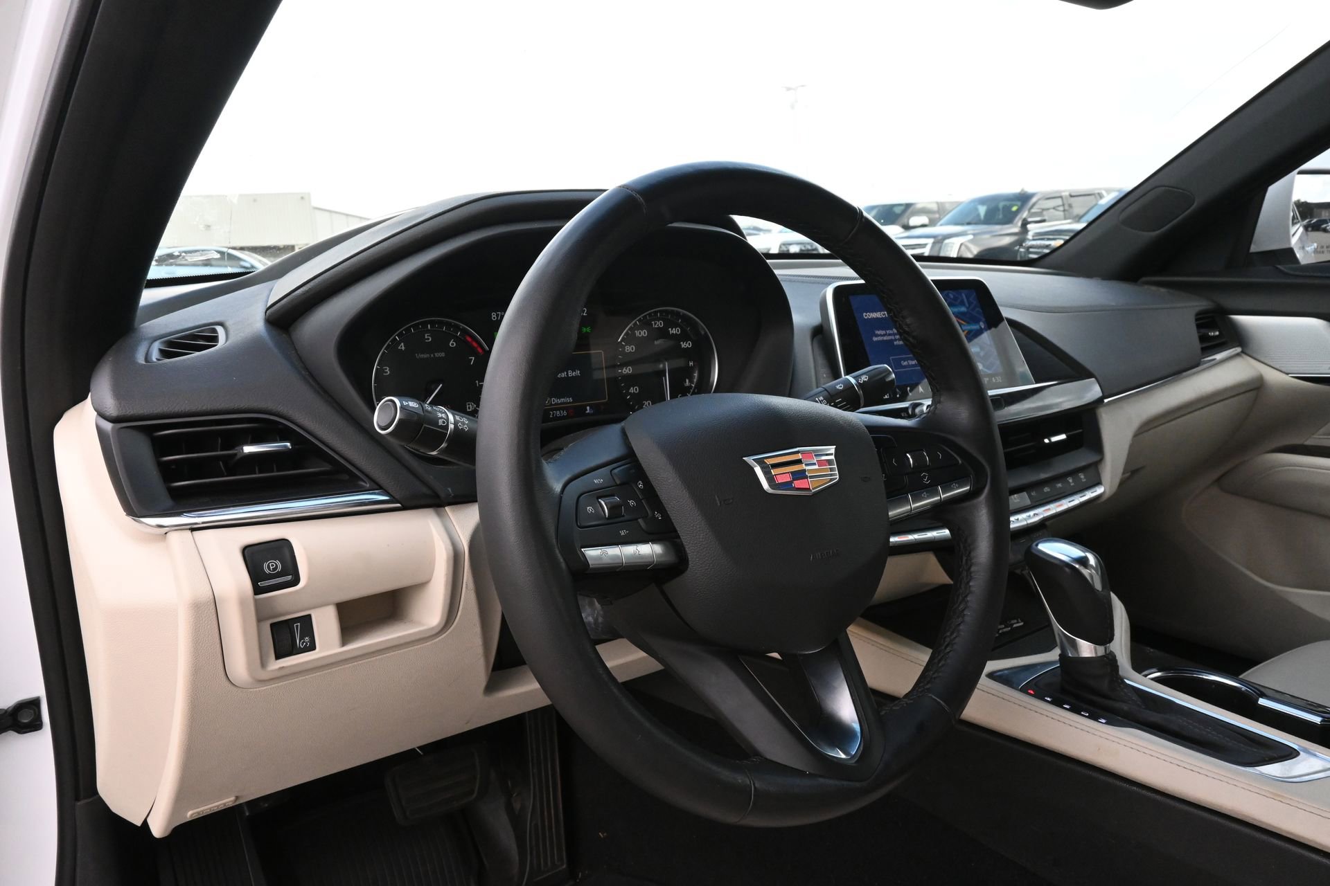 Used 2026 Cadillac CT4 Luxury image 17