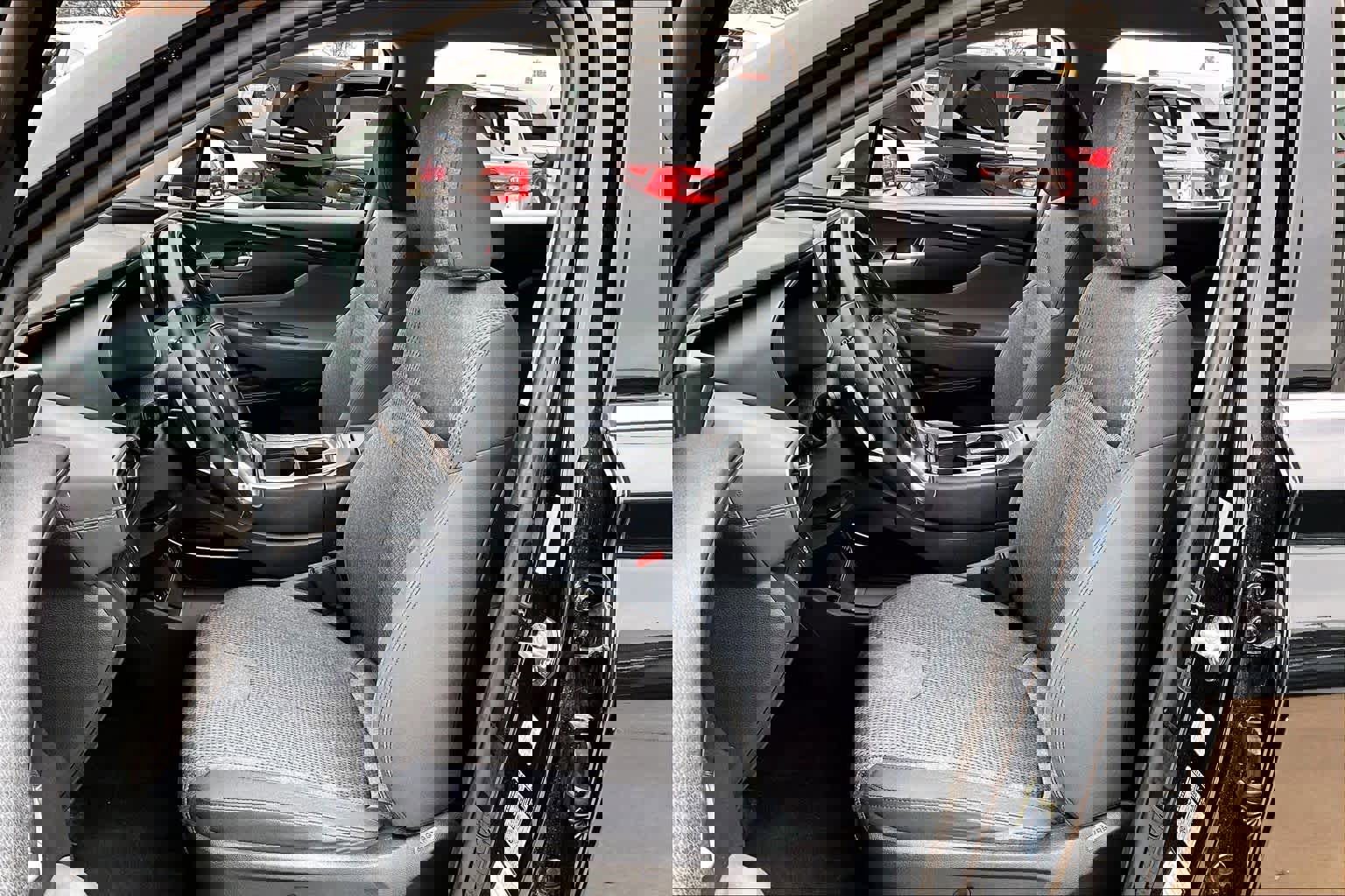 Used 2023 Hyundai Santa Fe SEL image 13