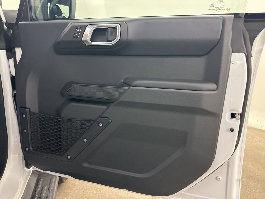 New 2025 Ford Bronco Outer Banks w/ Sasquatch Package AWD/4WD image 17