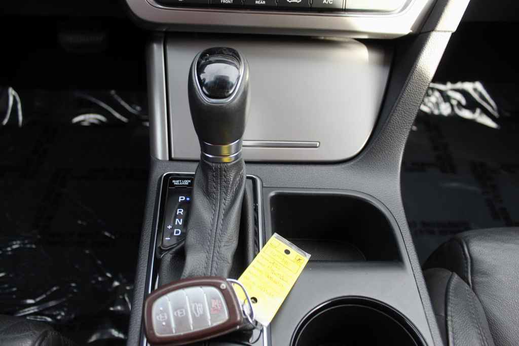 Used 2017 Hyundai Sonata Sport w/ Value Edition Package 02 image 23