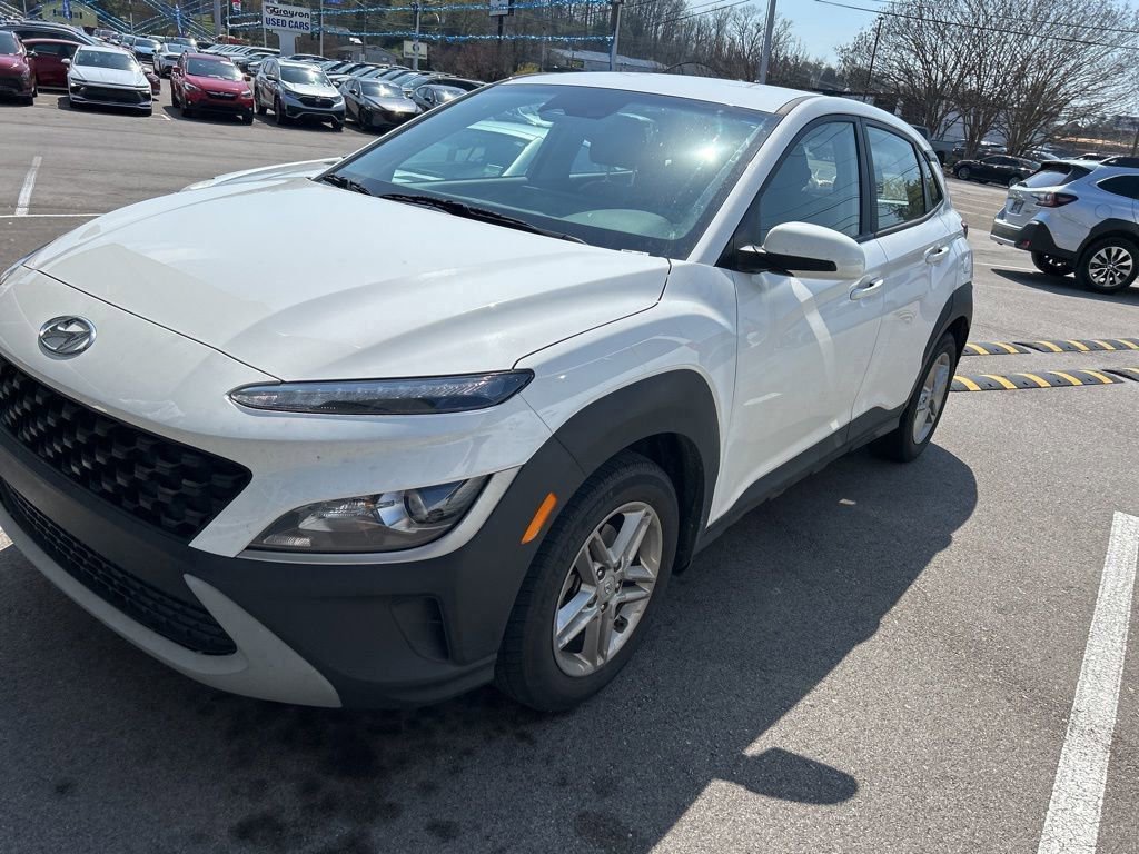 Used 2022 Hyundai Kona SE