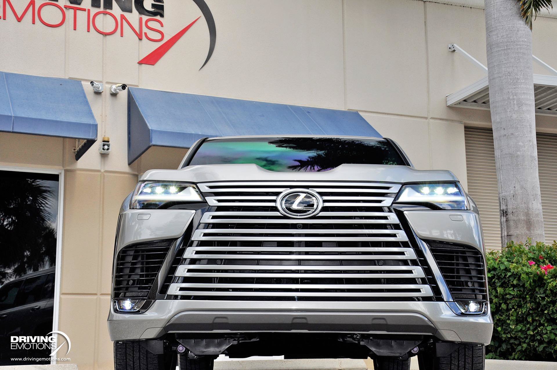 Used 2026 Lexus LX 700h Luxury AWD/4WD image 34