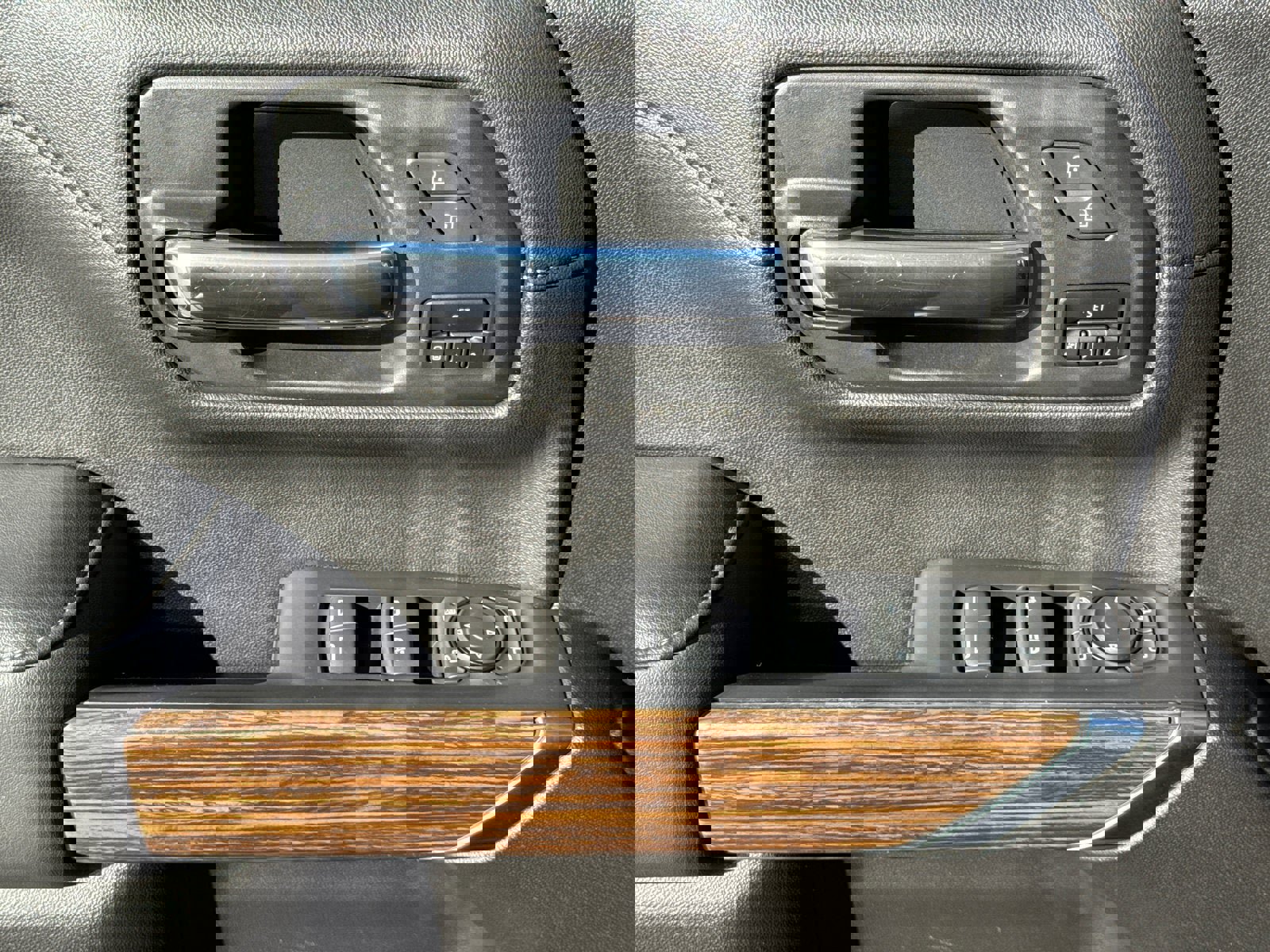 Certified 2021 Chevrolet Silverado 1500 High Country w/ Technology Package image 25