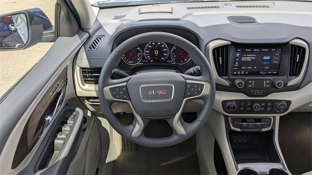 Used 2024 GMC Terrain Denali image 20