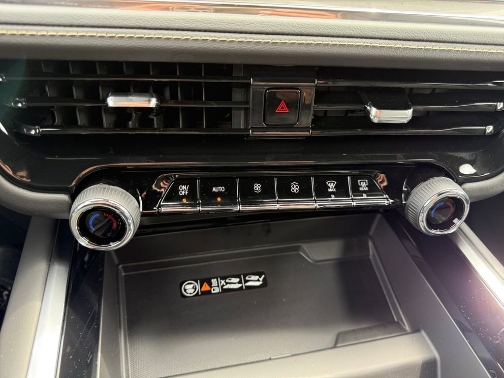 New 2026 Chevrolet Tahoe Premier AWD/4WD image 18