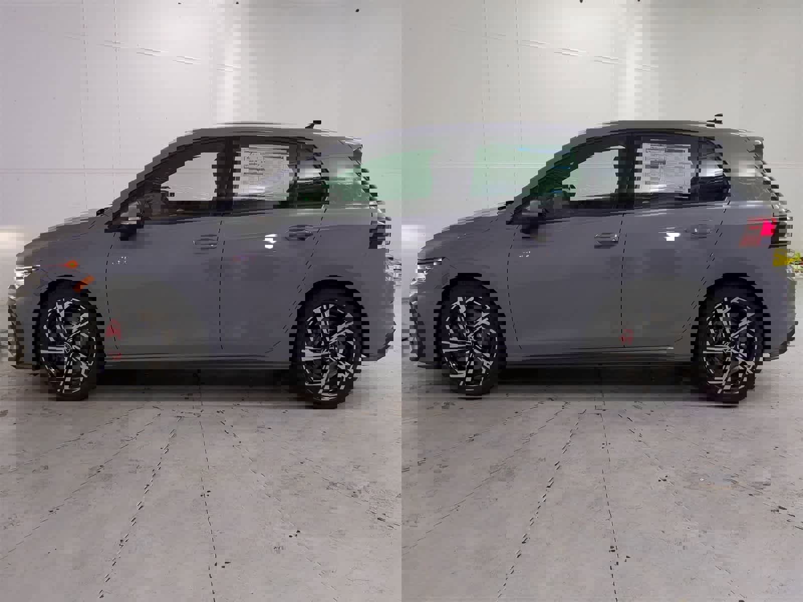 New 2025 Volkswagen GTI SE image 3