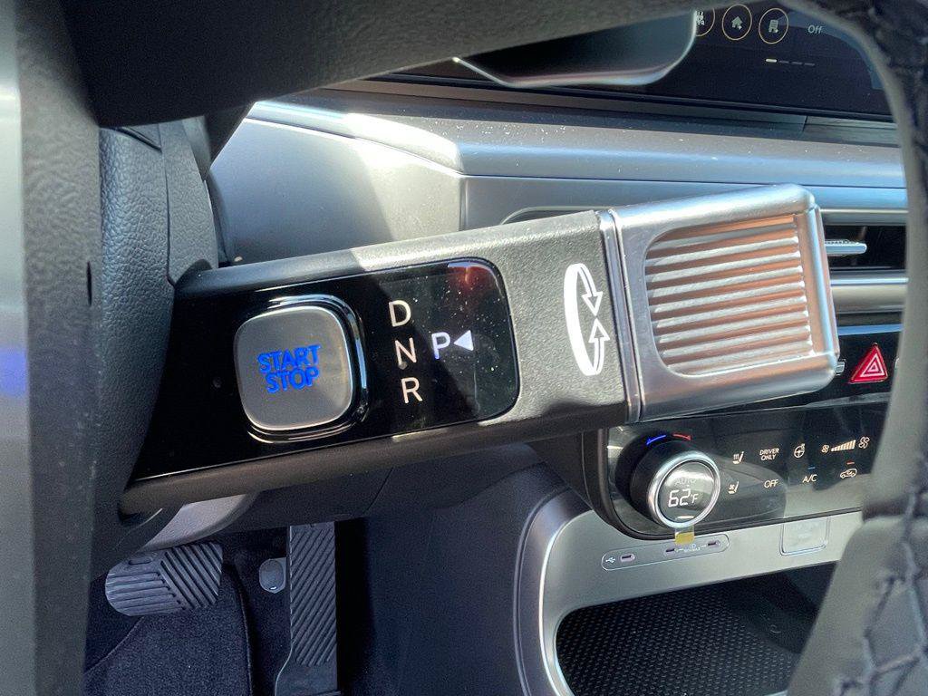 New 2026 Hyundai Ioniq 9 SEL AWD/4WD image 31