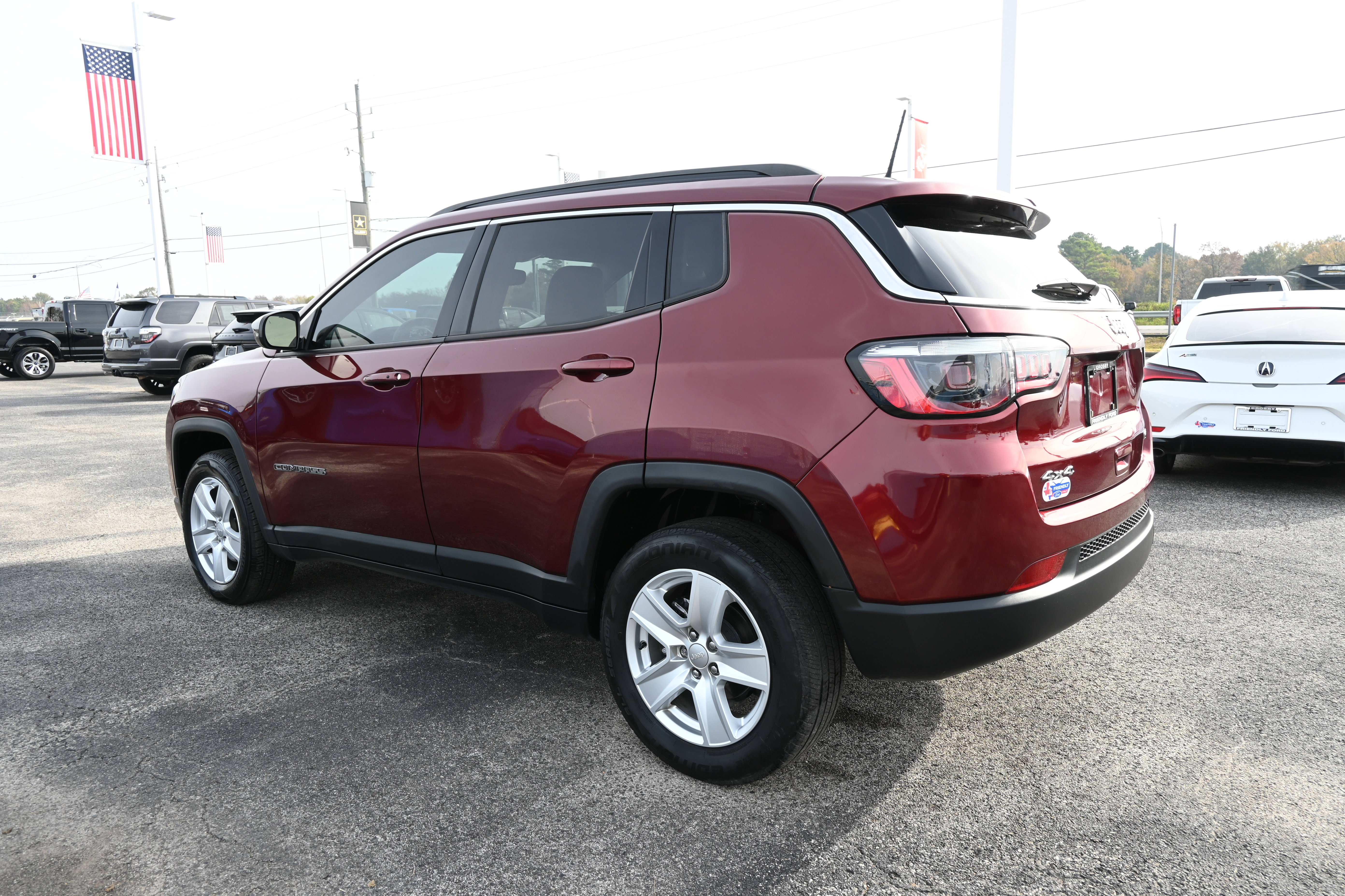 Used 2022 Jeep Compass Latitude image 6