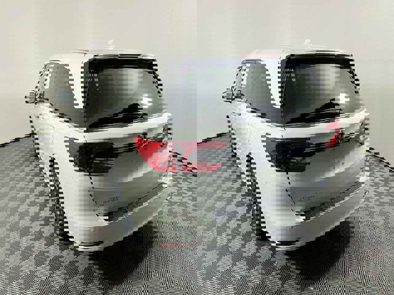 Used 2024 Honda Odyssey Elite image 6