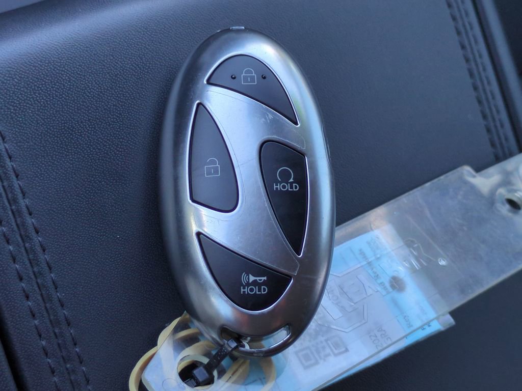 Certified 2025 Hyundai Santa Fe SEL image 33