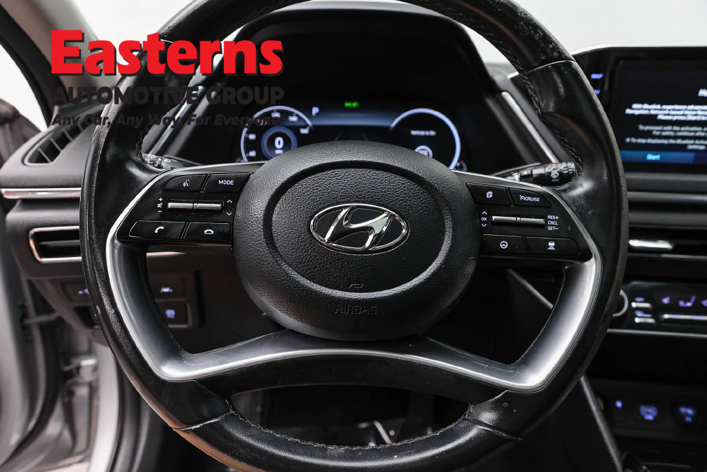 Used 2023 Hyundai Sonata SEL w/ Convenience Package FWD image 11