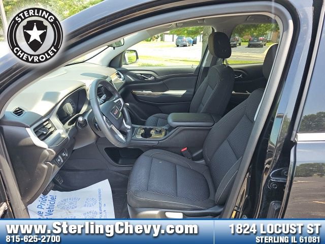 Used 2023 GMC Acadia SLE w/ LPO, Floor Liner Package image 9