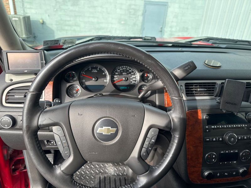 Used 2008 Chevrolet Silverado 2500 LTZ w/ Safety Package image 19