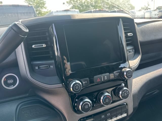 New 2026 RAM 5500 Tradesman w/ Chrome Appearance Group AWD/4WD image 25