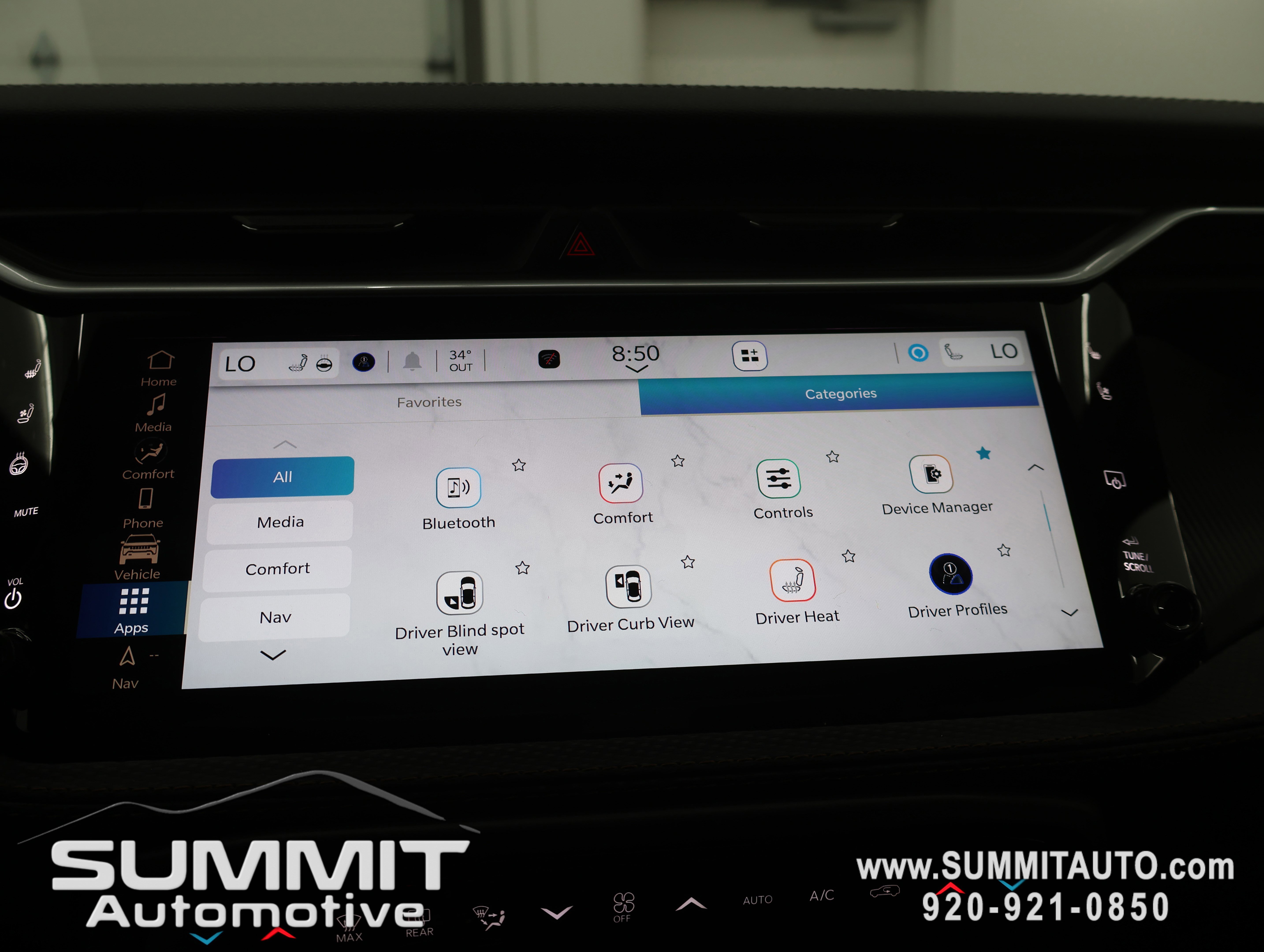 New 2026 Jeep Cherokee Overland image 68