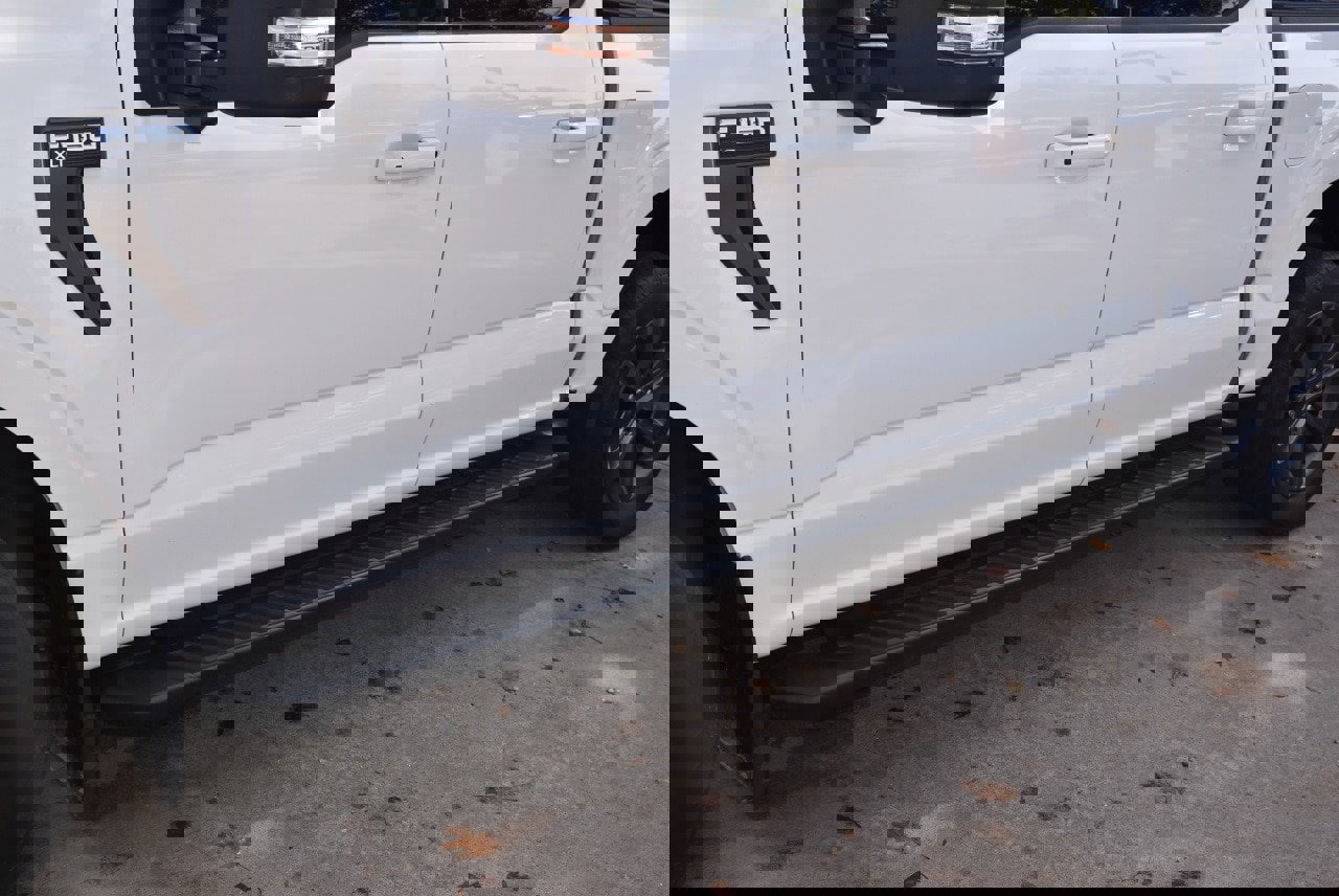 Certified 2023 Ford F150 XLT w/ Equipment Group 302A High image 39