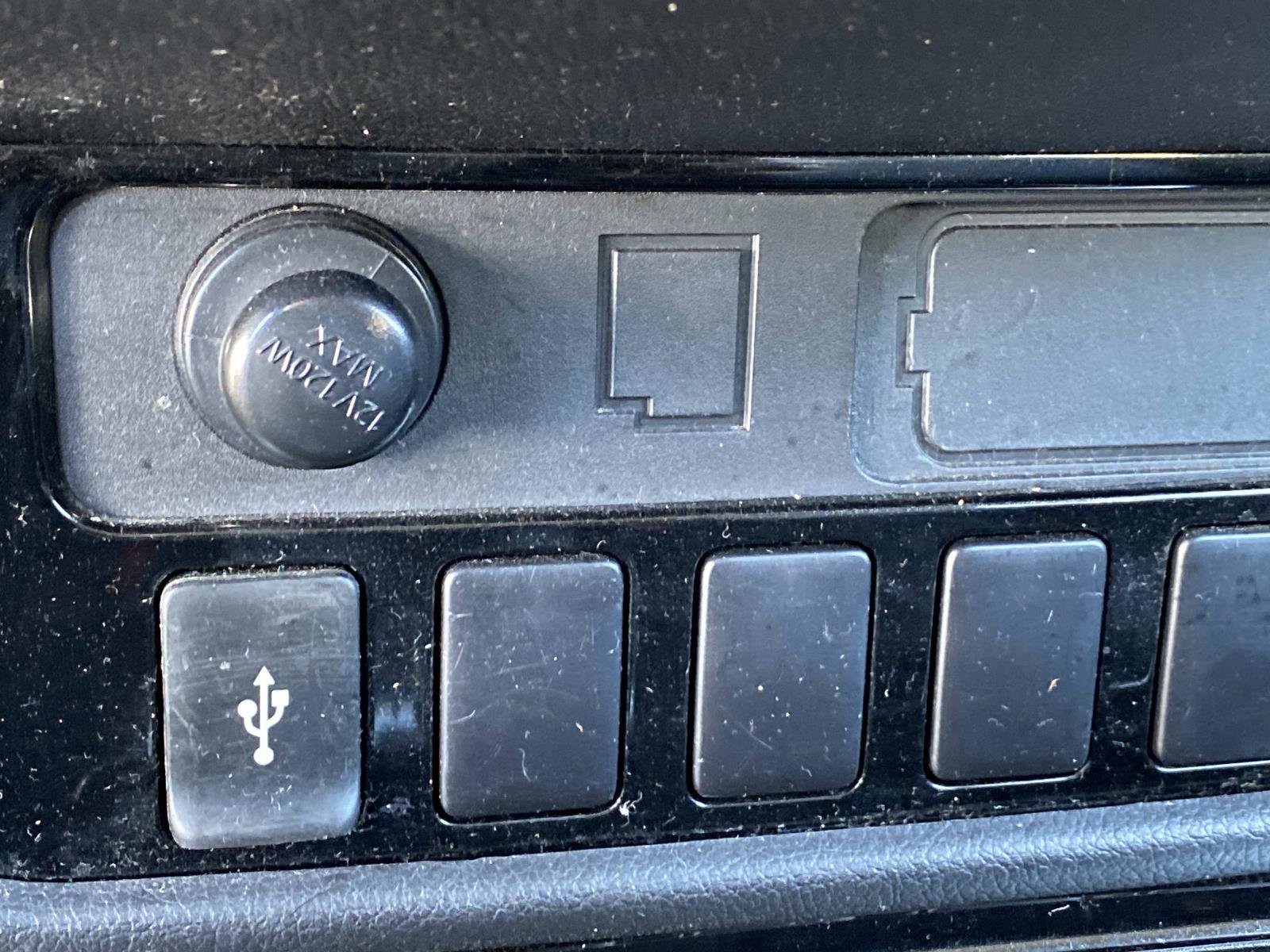 Used 2019 Mitsubishi Outlander ES image 15