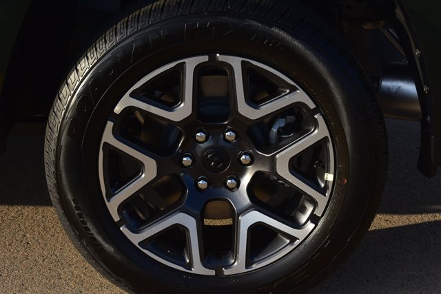 New 2027 RAM 1500 Laramie AWD/4WD image 11
