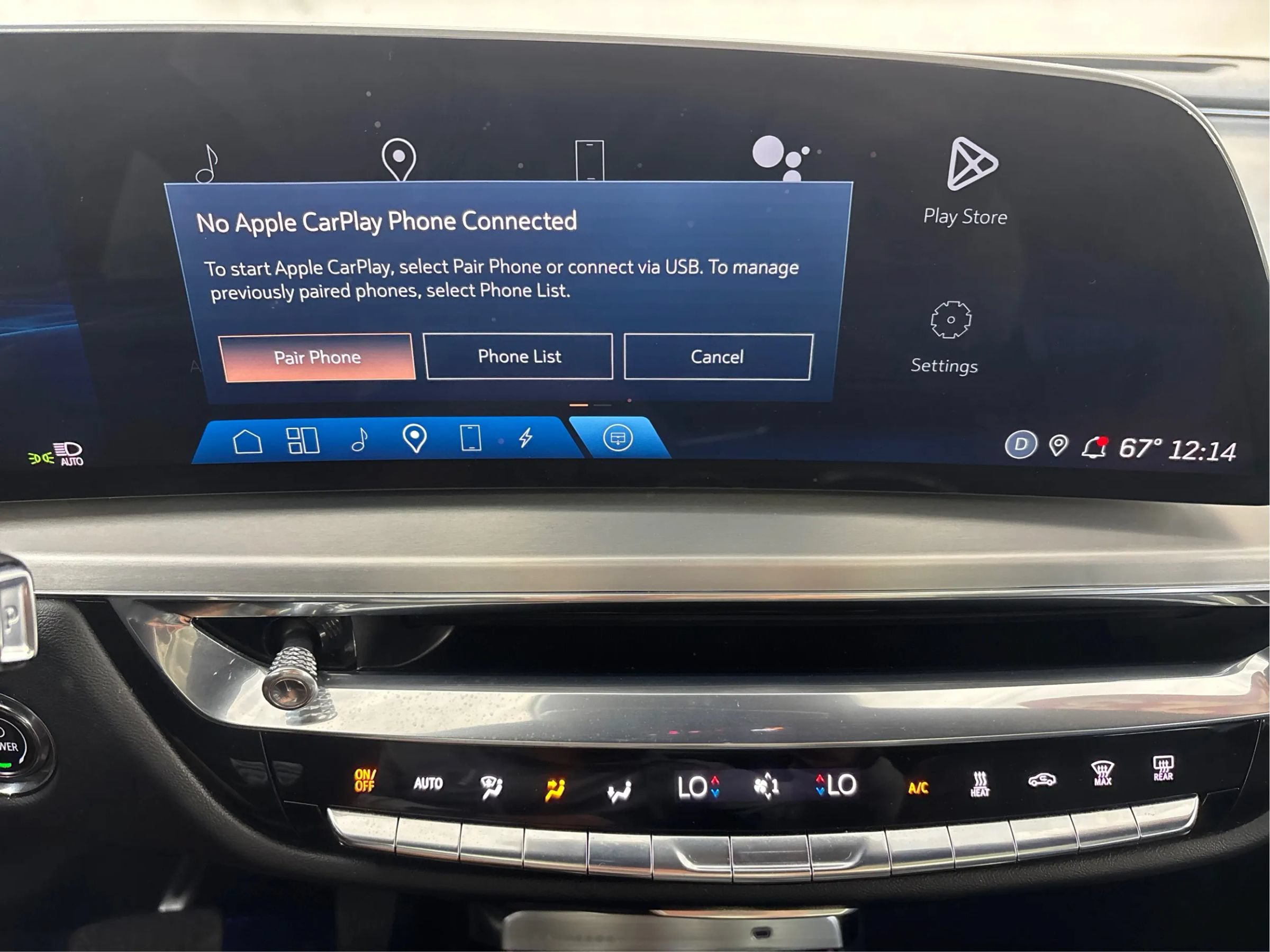 Used 2023 Cadillac Lyriq AWD image 44