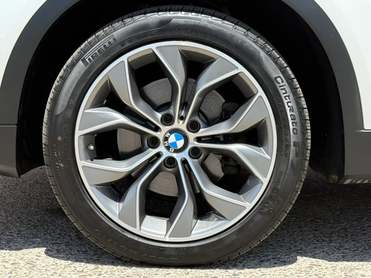 Used 2016 BMW X3 xDrive28i AWD/4WD image 29