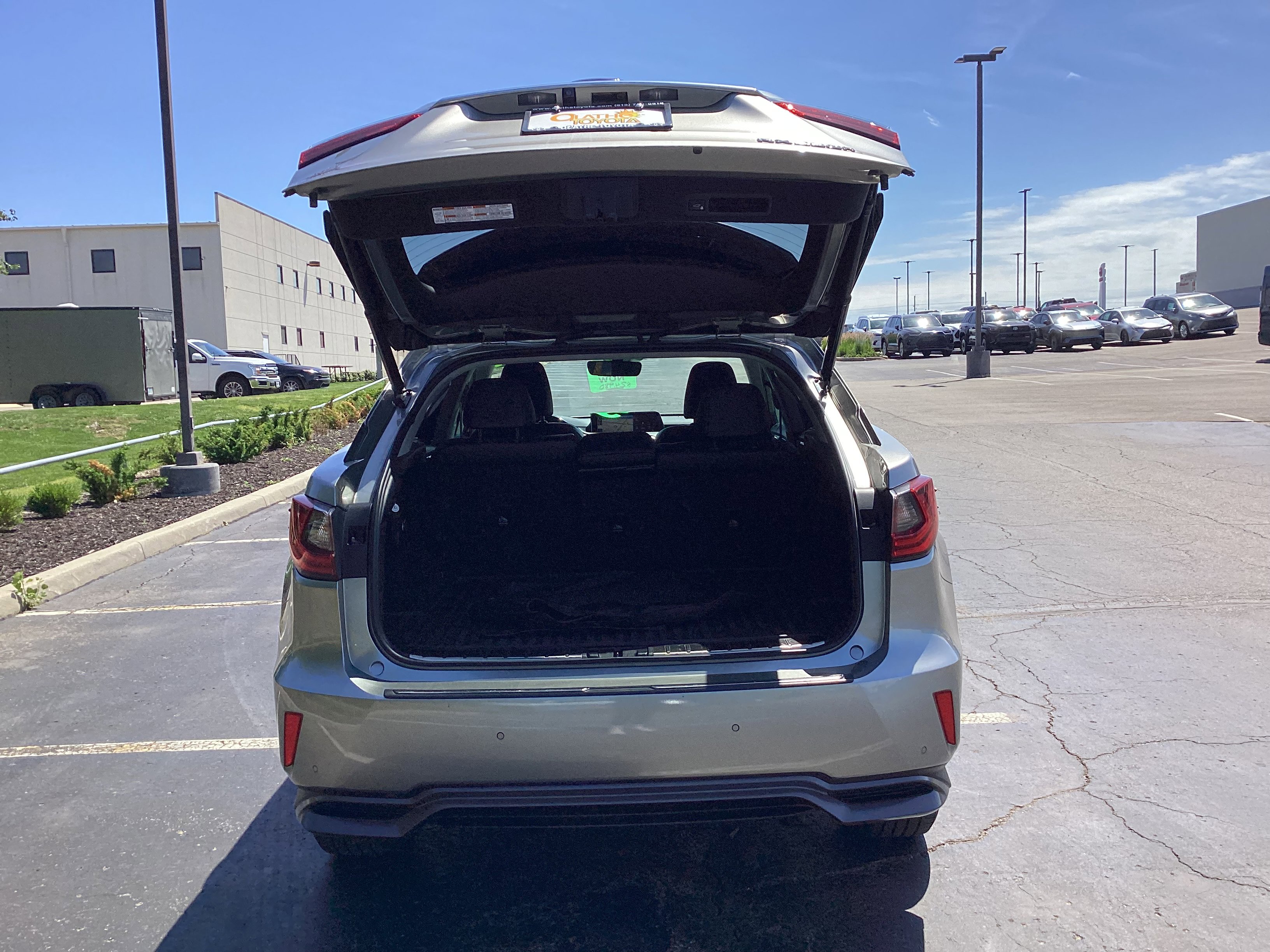 Used 2019 Lexus RX 450h AWD w/ Luxury Package image 13